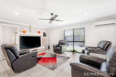 Property 276 Bestmann Road, SANDSTONE POINT QLD 4511 IMAGE 0