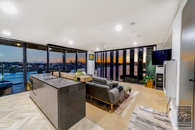 Property 20810/7 Wharf Street, Hamilton QLD 4007 IMAGE 0