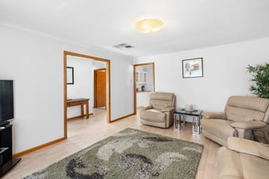 Property 17 De Sassenay Cresent, Modbury Heights SA 5092 IMAGE 0