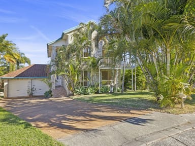 Property 1 Coachmans Close, SAPPHIRE BEACH NSW 2450 IMAGE 0