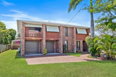 Property 12 Alexander Street, Urangan QLD 4655 IMAGE 0