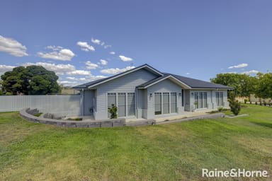 Property 6 Overlanders Way, TAMWORTH NSW 2340 IMAGE 0