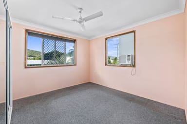 Property 6 Bond Street, Norman Gardens QLD 4701 IMAGE 0
