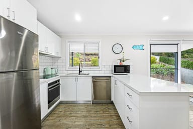 Property 15 Wattlebird Way, MALUA BAY NSW 2536 IMAGE 0