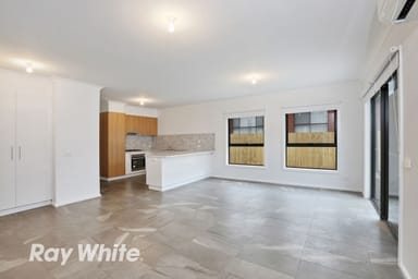 Property 2/18 Wilkins Close, CORIO VIC 3214 IMAGE 0