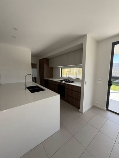 Property 185 Glenholme Way, GLEDSWOOD HILLS NSW 2557 IMAGE 0