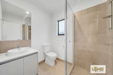 Property 7 Garda Walk, CLYDE VIC 3978 IMAGE 0
