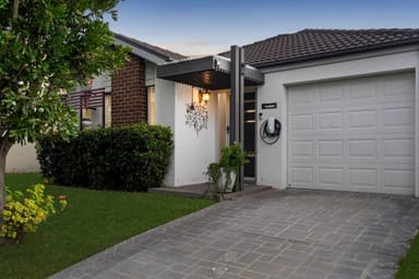 Property 5 Sovereign Circuit, Glenfield NSW 2167 IMAGE 0