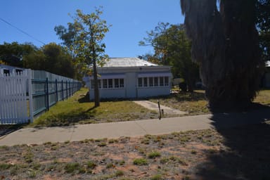 Property 42 Gidyea Street, BARCALDINE QLD 4725 IMAGE 0