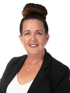 Property Agent Tracy Garbes