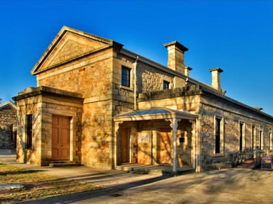 Property 27 Spring Street, BEECHWORTH VIC 3747 IMAGE 0