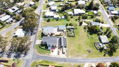 Property 18 Bay View Avenue, BINALONG BAY TAS 7216 IMAGE 0