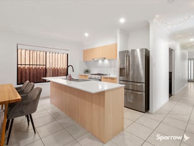 Property 17 Alectura Crescent, BAHRS SCRUB QLD 4207 IMAGE 0