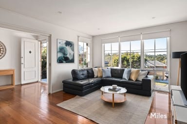 Property 2 Yilleen Close, Yallambie VIC 3085 IMAGE 0