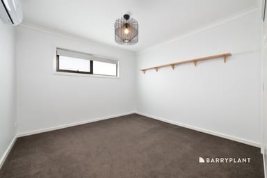 Property 15 Tarlo Court, Craigieburn VIC 3064 IMAGE 0