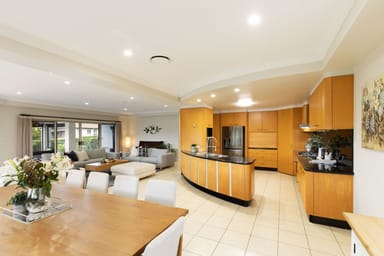 Property 13 Nolan Rise, Brookfield QLD 4069 IMAGE 0