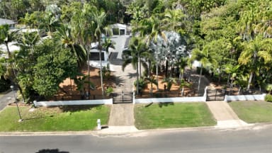 Property 10-12 Palm Way, DUNDOWRAN BEACH QLD 4655 IMAGE 0