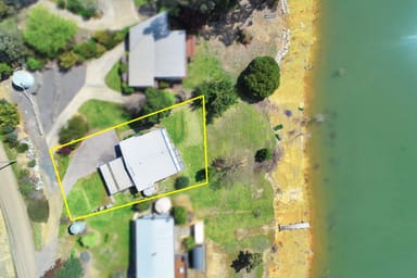 Property 30 James Street, Bonnie Doon VIC 3720 IMAGE 0