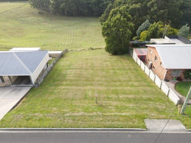 Property 7 Sampson Avenue, SMITHTON TAS 7330 IMAGE 0