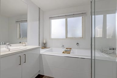 Property 24 Station Street, Somerville VIC 3912 IMAGE 0