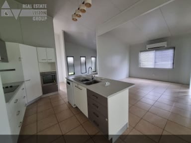 Property 10 Gum St, Blackwater QLD 4717 IMAGE 0