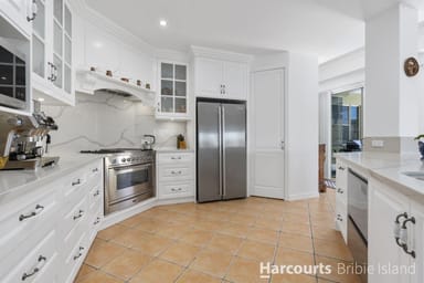 Property 25 Bass Crt, BANKSIA BEACH QLD 4507 IMAGE 0