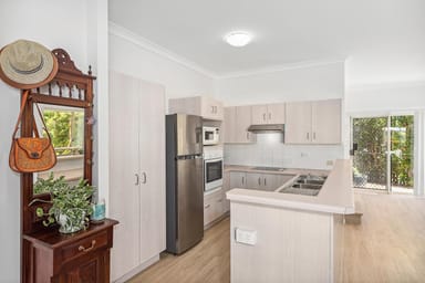 Property 8/24 Kerr Street, Meikleville Hill QLD 4703 IMAGE 0