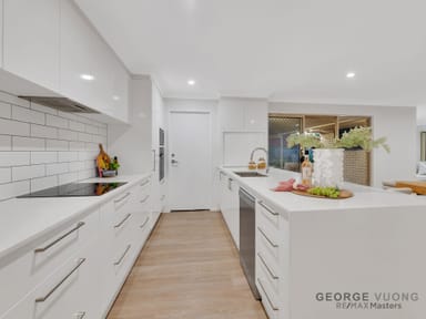 Property 9 Robson St, FOREST LAKE QLD 4078 IMAGE 0