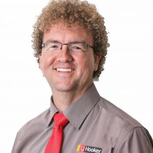 Property Agent Carlos Peters