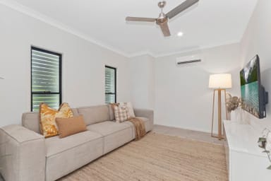 Property 10 Crake Circuit, OONOONBA QLD 4811 IMAGE 0