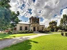Property 27 Spring Street, BEECHWORTH VIC 3747 IMAGE 0