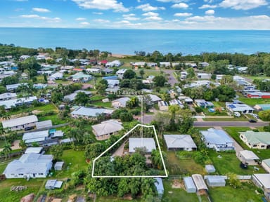 Property 13 Fanning Court, Balgal Beach QLD 4816 IMAGE 0