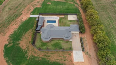 Property 12 Brett Road, Euston NSW 2737 IMAGE 0
