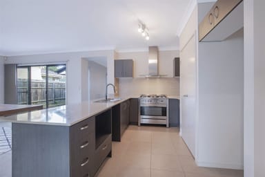 Property 43 Juniper St, HEATHWOOD QLD 4110 IMAGE 0