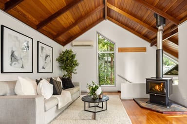 Property 21 Maculata Drive, Chapel Hill QLD 4069 IMAGE 0