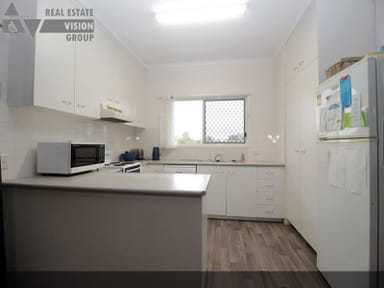 Property 31 Barry St, Emerald QLD 4720 IMAGE 0