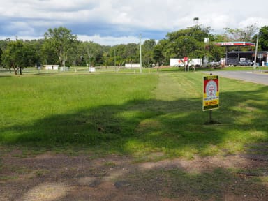 Property 20 James Street, KILKIVAN QLD 4600 IMAGE 0