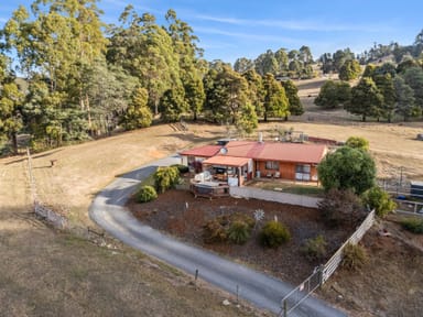 Property 797 Sheffield Road, Lower Barrington TAS 7306 IMAGE 0