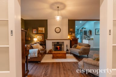 Property 24 Bathurst Street, RICHMOND TAS 7025 IMAGE 0