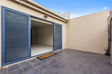 Property 1, 11 Follett Road, Cheltenham VIC 3192 IMAGE 0