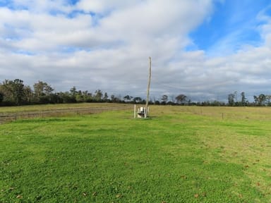 Property 178 Halloran Drive, COTTONVALE QLD 4375 IMAGE 0