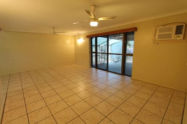 Property 32 Fifteenth A Street, HOME HILL QLD 4806 IMAGE 0