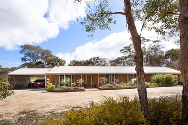 Property 298 Bennetts Road, Junortoun VIC 3551 IMAGE 0