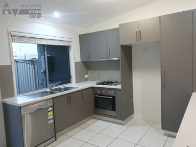 Property Unit 10, 8 Hillcrest St, Emerald QLD 4720 IMAGE 0