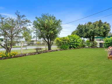 Property 28 Seabreeze Road, Manly West QLD 4179 IMAGE 0