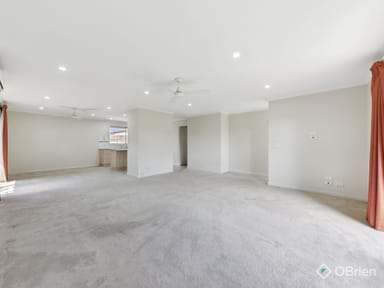 Property 6A Christine Street, Cranbourne VIC 3977 IMAGE 0