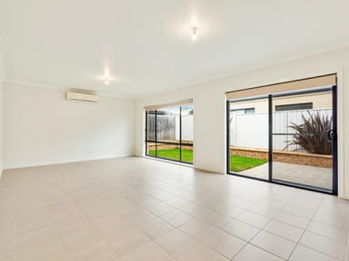 Property 1/1 Riviera Close, PAYNESVILLE VIC 3880 IMAGE 0