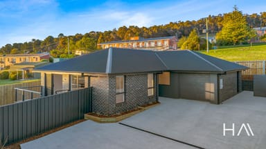 Property 2/39 Greens Beach Road, Beaconsfield TAS 7270 IMAGE 0