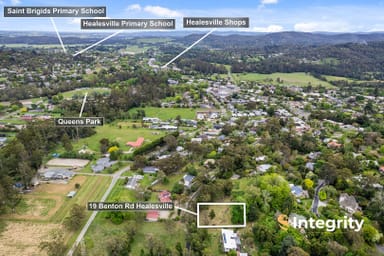 Property 19 Benton Road, Healesville VIC 3777 IMAGE 0