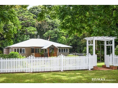 Property 6 Mary Cairncross Avenue, Maleny QLD 4552 IMAGE 0